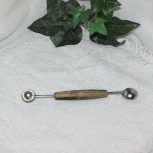 Vintage Kitchen Gadget Garnishing Tool Melon Baller Black Handle Chippy Paint